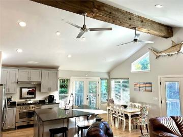 833 Skyline Dr, Felton, CA 95018 | MLS #MC24103
