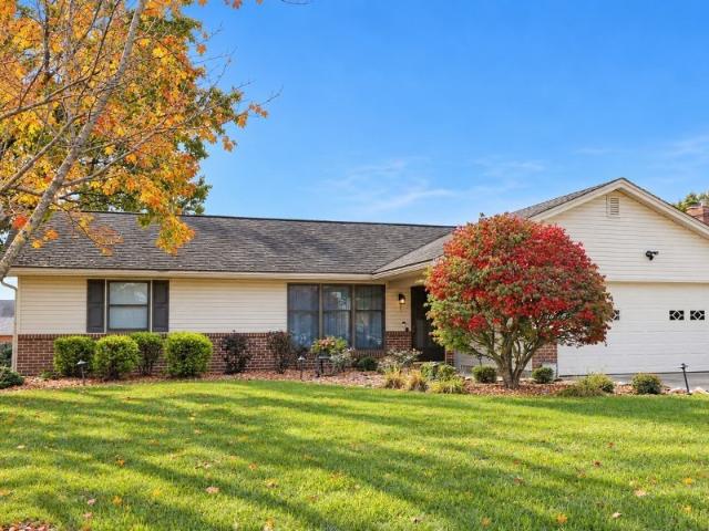 833 Trailwood Drive