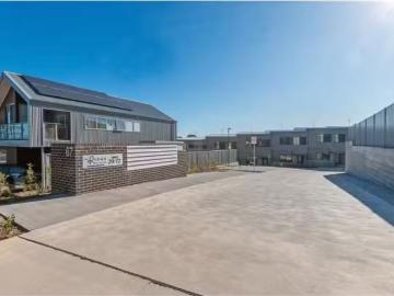 Watson, Kenny, Yass Valley, Victoria - Parking