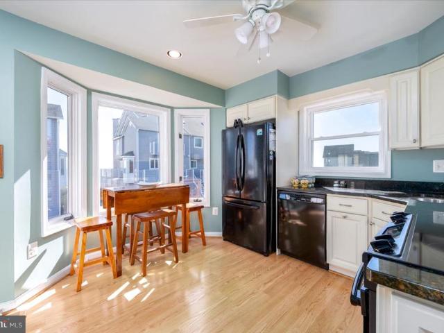 8348 Bay Crest Court