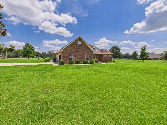 8348 Wolfe Road