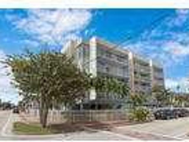 8340 Harding Ave #404, Miami Beach, FL 33141