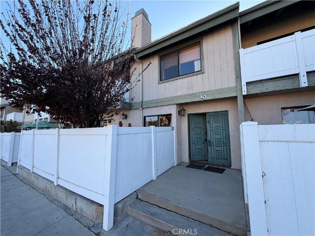 8341 De Soto Canoga Park, Unit 10, Canoga Park, CA 91304 | MLS #SR26076