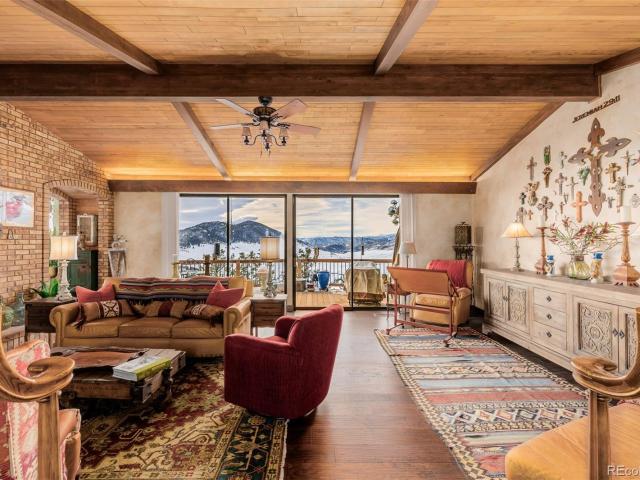 834 Green Mountain Drive
