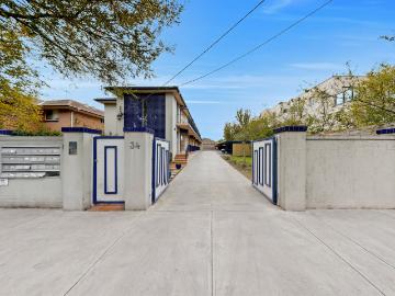 8/34 Lillimur Road, Ormond