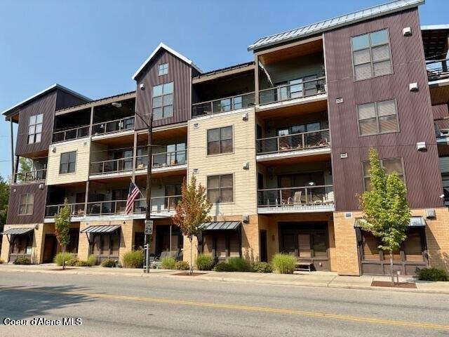 834 McKinley Ave W Unit 204, Kellogg, ID 83837