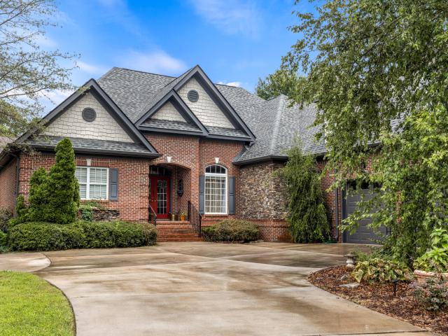 8355 Rambling Rose Drive