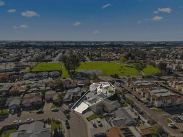 8353 Ivory Coast Dr, San Diego, CA 92126 | MLS #260008