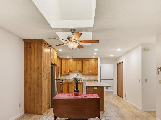 835 Cedar Court # 9C