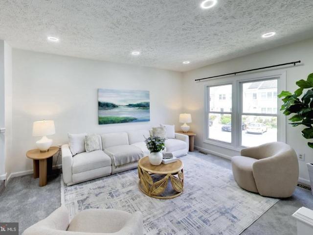 835 Flagler Drive
