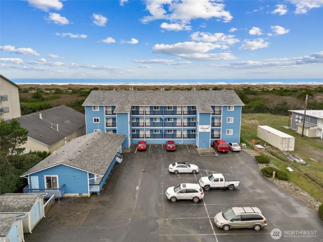 835 Ocean Shores Boulevard NW # 303