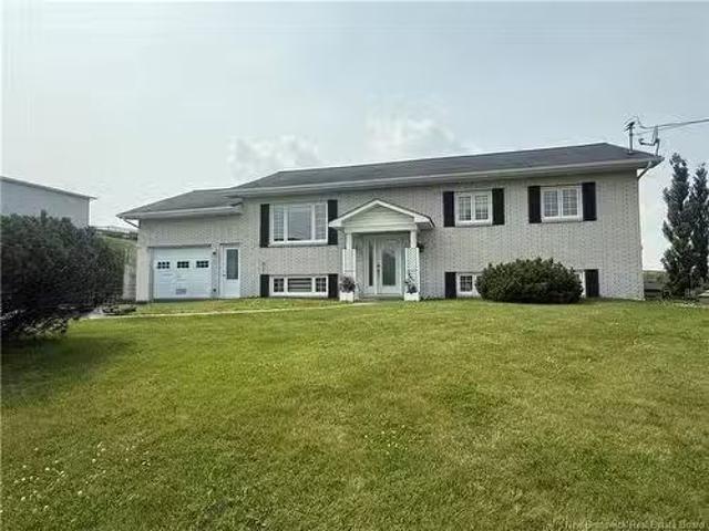 835 Walker St, Grand Sault/Grand Falls, NB, E3Z 1A4 house fo.