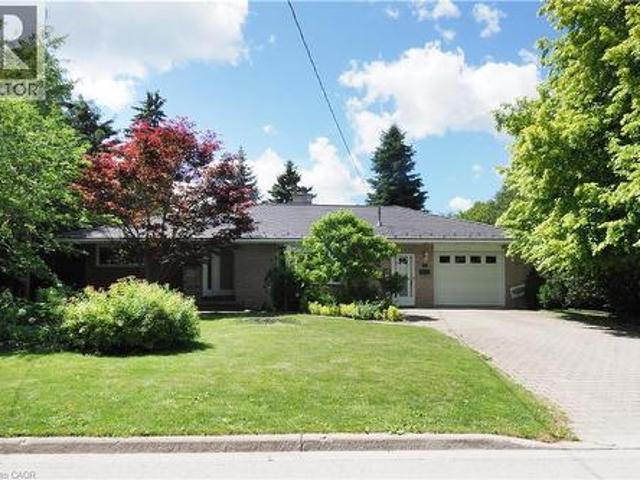 835 York Avenue N, Listowel, ON, N4W 2Y5 house for sale | Listing ID 40847 | Royal LePage
