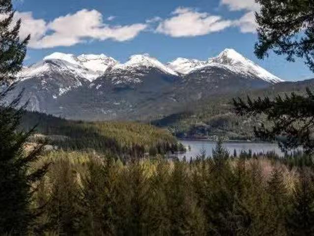 8365 Mountain View Drive, Whistler, BC, V8E 0G3 vacant land.