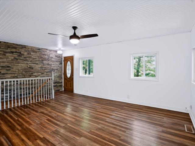 8365 S Kinman Drive