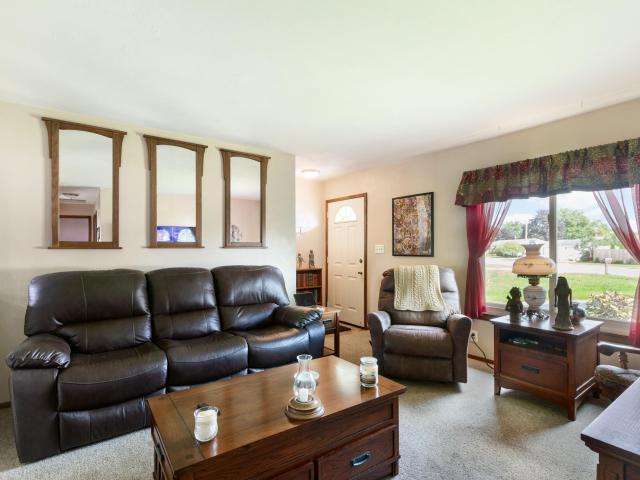 8366 28th Ave