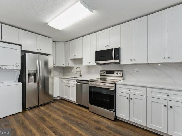 8360 Greensboro Drive # 305