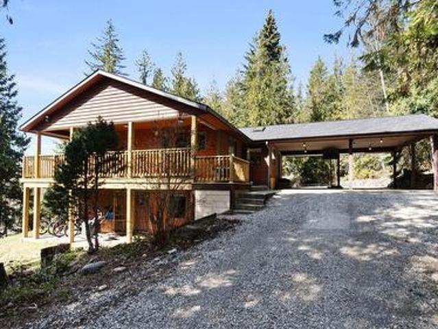 8361 Ladner Road, Vernon, BC, V1B 3M8 Luxury House for sale | Listing ID 10379 | Royal LePage Carriage Trade Luxury Properties