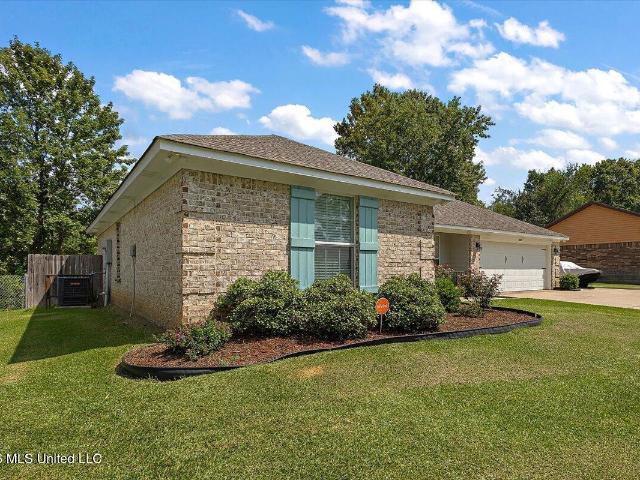 836 Cherry Ridge Drive