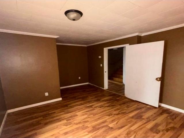 836 mill creek rd w