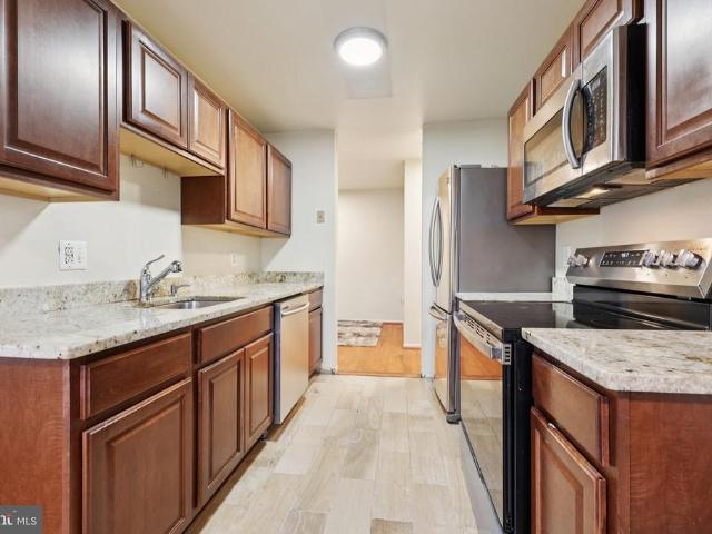 8374 Buttress Lane # 202