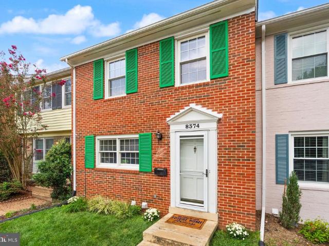 8374 Glastonbury Court
