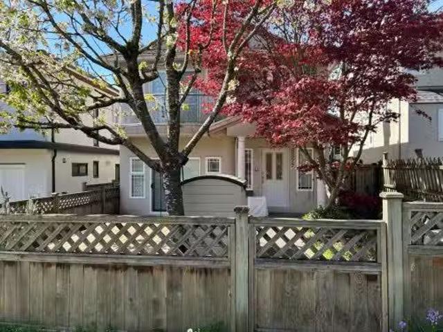 8377 Hudson Street, Vancouver, BC, V6P 4M3 duplex for sale.