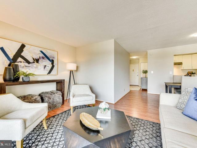 8370 Greensboro Drive Unit# 516, Mclean, US, VA