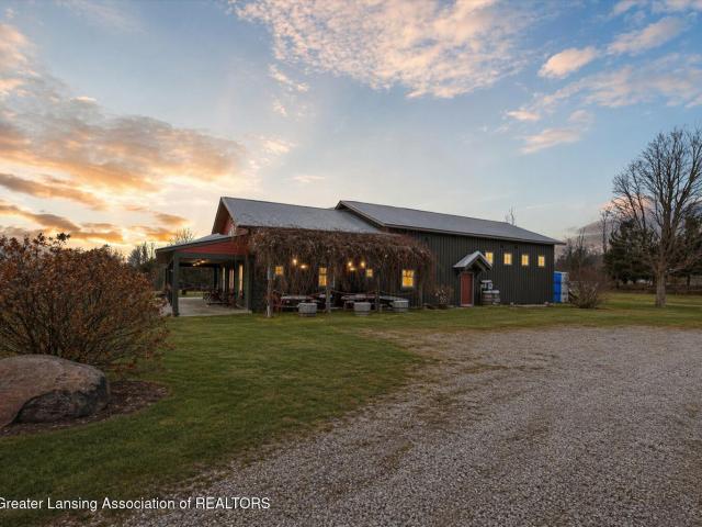 8370 Lakeview Road