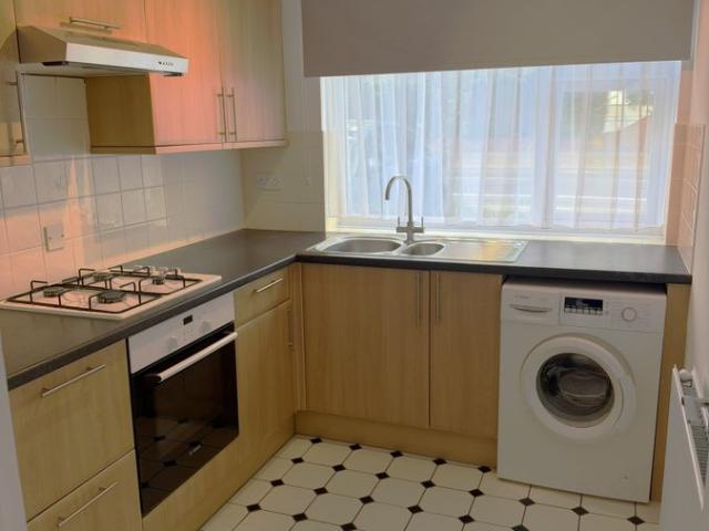 837 Brighton Road CR8, 2 bed flat to rent, £1,650 pcm | PrimeLocation