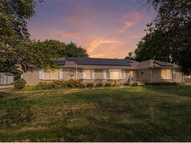 8387 State Route 9, Hoopeston, IL 60942