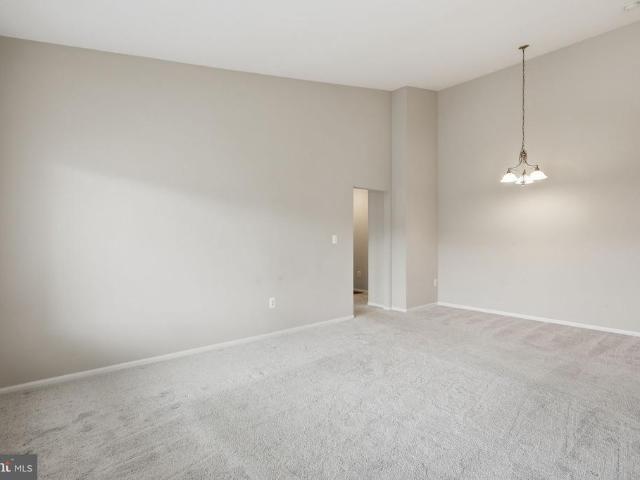8383 Buttress Lane # 404