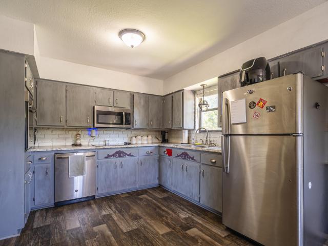 8395 County Road 8970