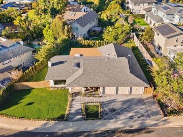 8390 Cliffridge Ln, La Jolla, CA 92037 | MLS #260004
