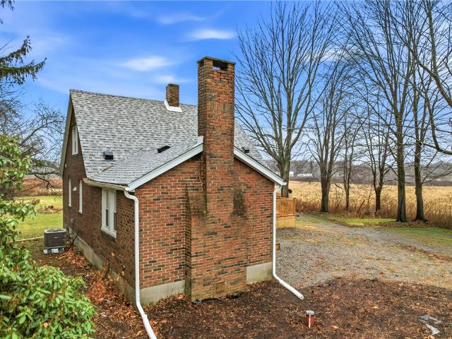 839 E Main Street Ext
