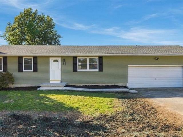87 4th Ave, Atkins, IA 52206