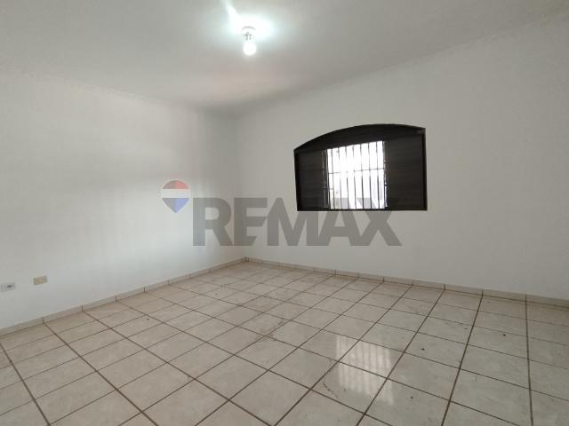 87 Área Útil Casa Alugar, 2 Dormitórios localizado em Rua Prof° Benedito de Paula Leite, 28 Chacara Clemente Centro, Capivari, São Paulo, 13360000 | Brasil
