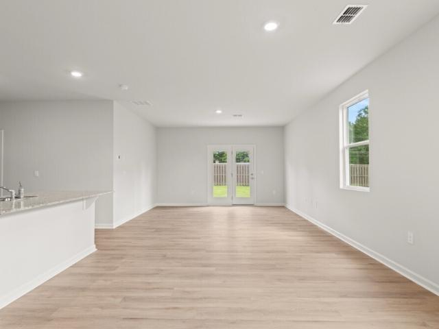 87 Babcock Drive NE
