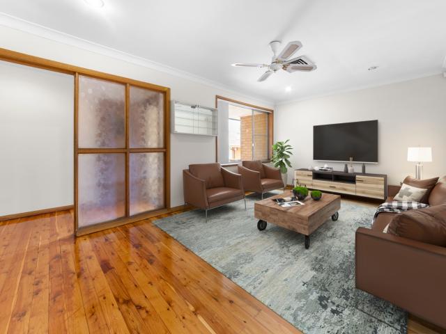 87 Bolaro Av, Greystanes
