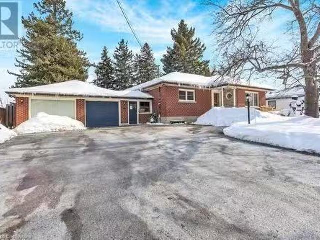 87 Blandford Street, Innerkip, ON, N0J 1M0 commercial for le.