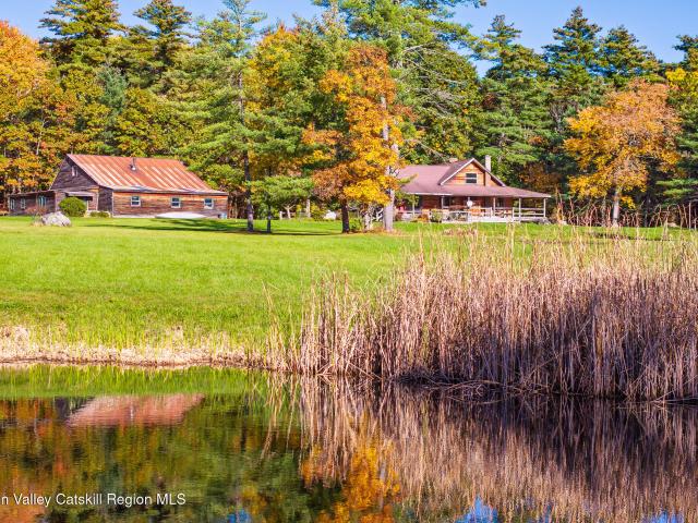 87 Blueberry Hill Road