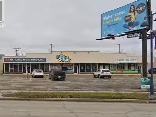 87 Broadway Street W, Yorkton, SK, S7N 0L9 commercial for sa.