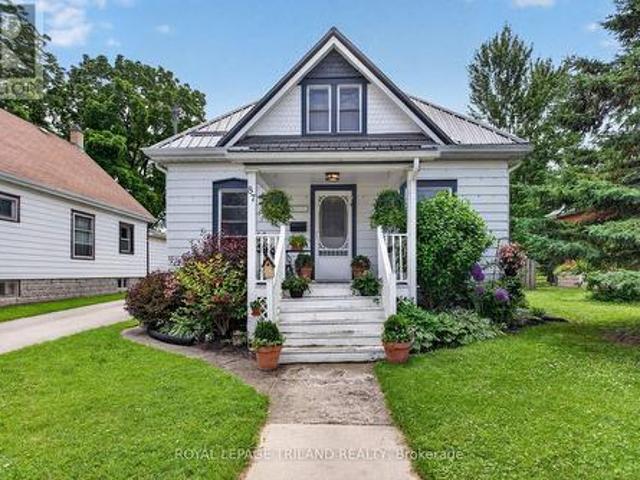 87 Chestnut Street, St. Thomas, ON, N5R 2B1 house for sale | Listing ID X13541 | Royal LePage