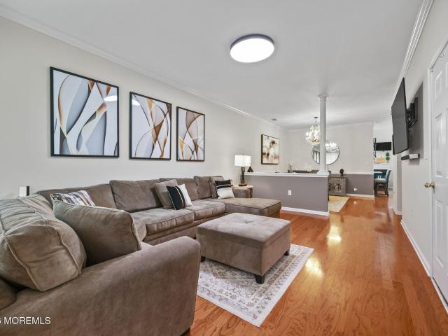 87 Deepwater Circle