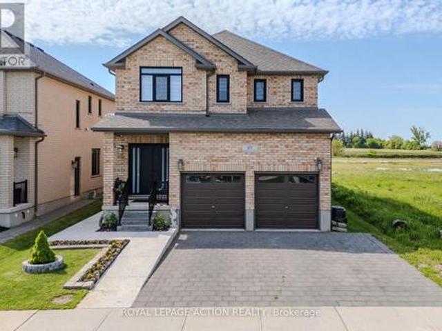 87 Grandville Circle, Brant, ON, N3L 0J5 Luxury House for sale | Listing ID X13213 | Royal LePage Carriage Trade Luxury Properties