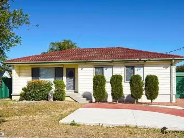 87 Jackaranda Road, NORTH ST MARYS, NSW 2760 House for Rent