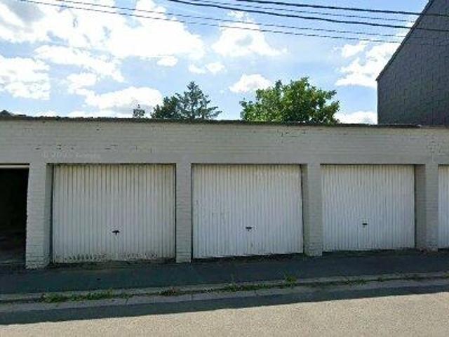 87 m2 apartment for rent in Charleroi
