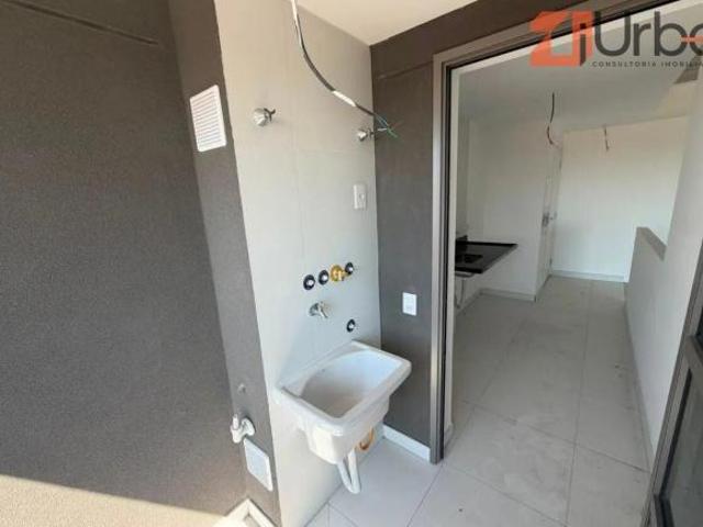 Apartamento com 2 suítes e 1 vaga no bairro Vila Madalena