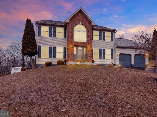 87 Oak Ledge Avenue