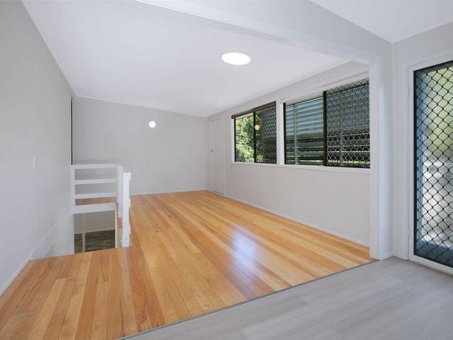 87 QUEENS COURT ROAD, ALEXANDRA HILLS, QLD 4161